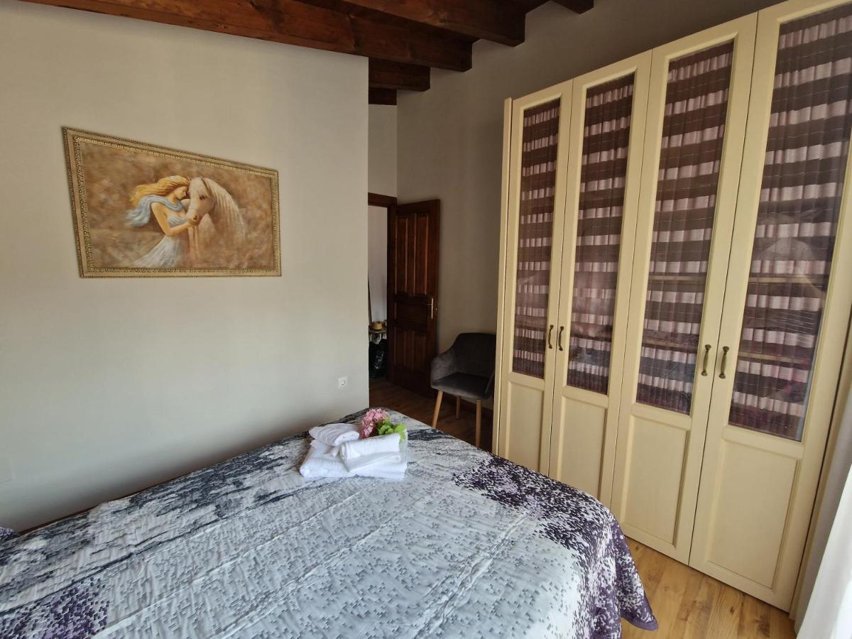 Apartamento El Campo Bores Ngoại thất bức ảnh